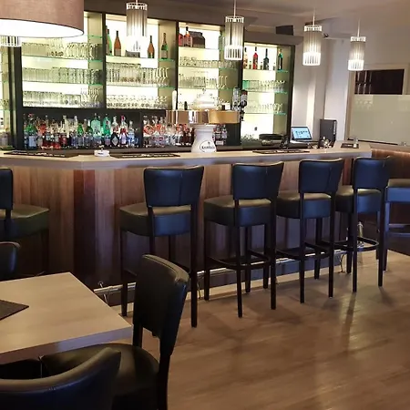 Restaurant Teichaue فندق 2*