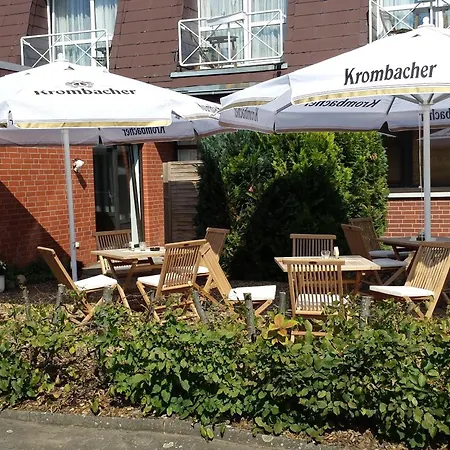 فندق Restaurant Teichaue أديندورف